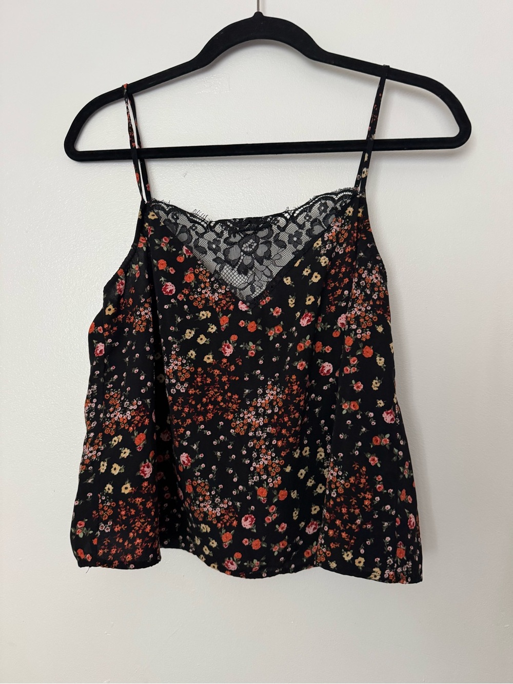 Forever 21 Black Floral Lace-Trim Cami